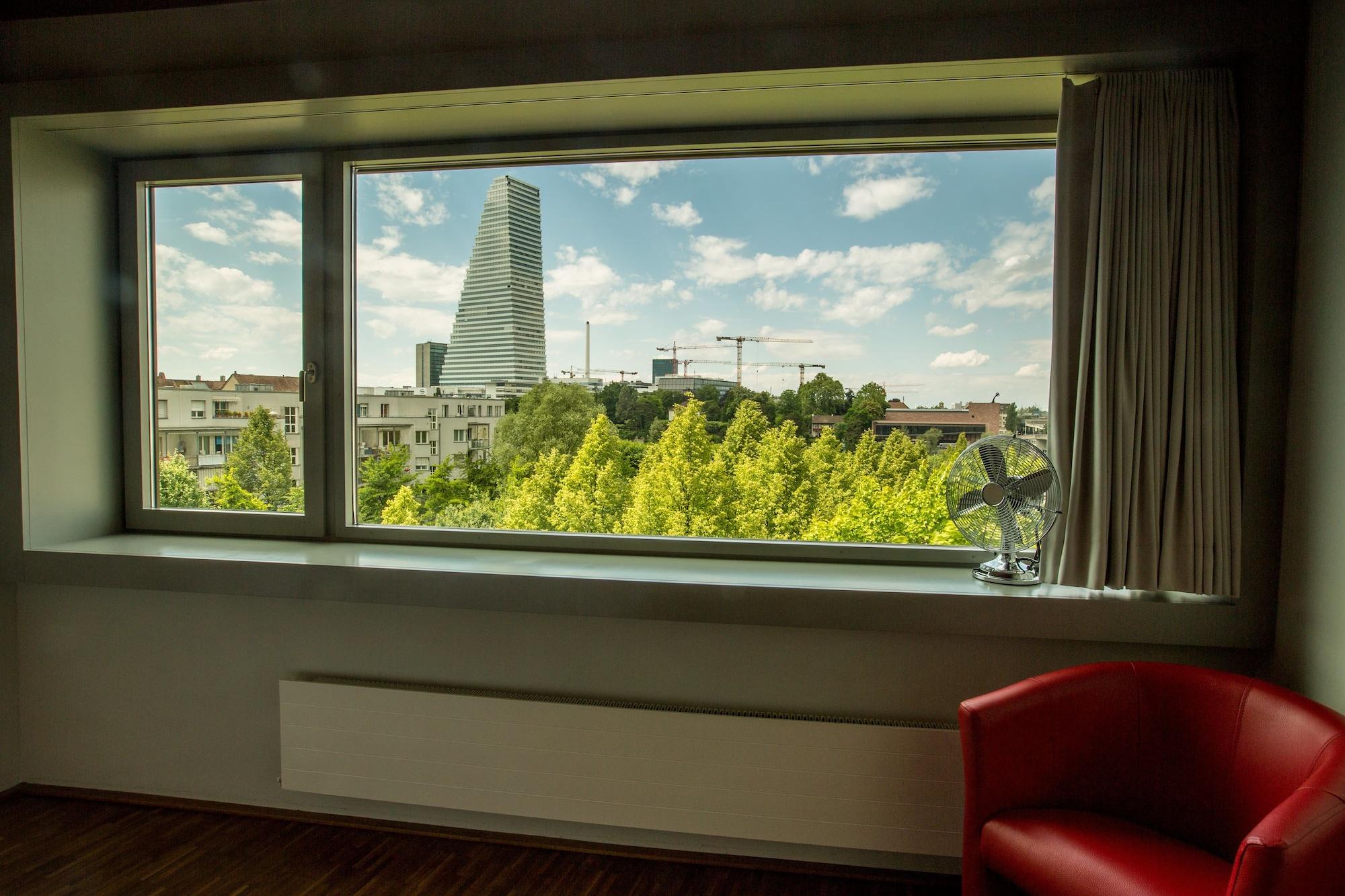 Dasbreitehotel Am Rhein Basilea Esterno foto