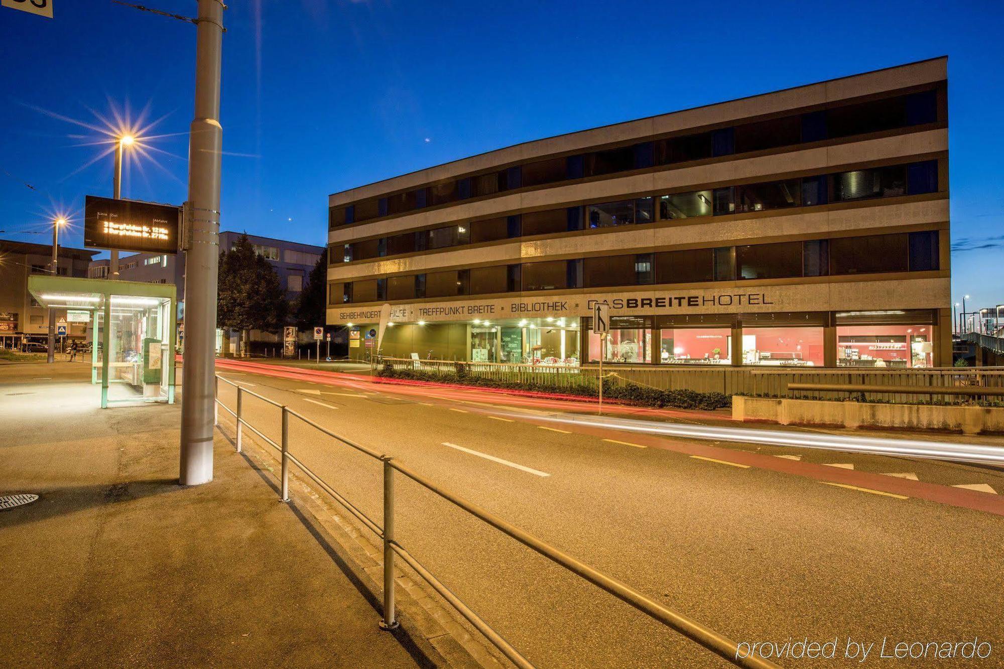 Dasbreitehotel Am Rhein Basilea Esterno foto