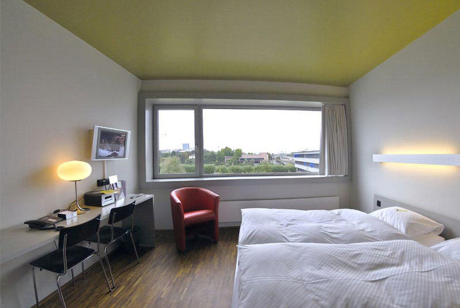 Dasbreitehotel Am Rhein Basilea Esterno foto