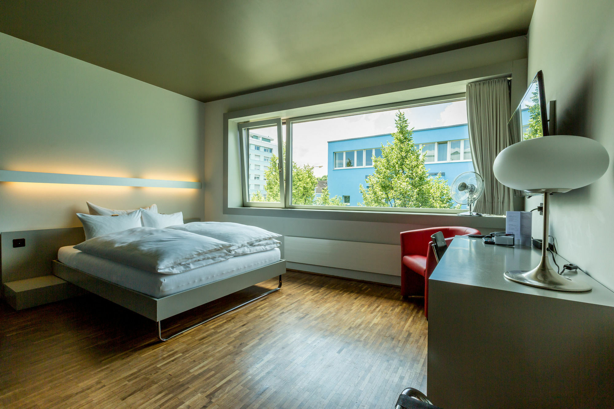 Dasbreitehotel Am Rhein Basilea Esterno foto